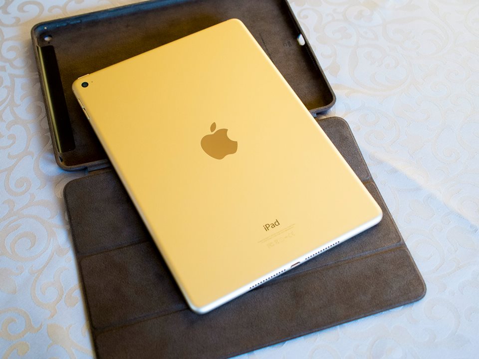 iPad Air2 ゴールド: 理想の生活空間